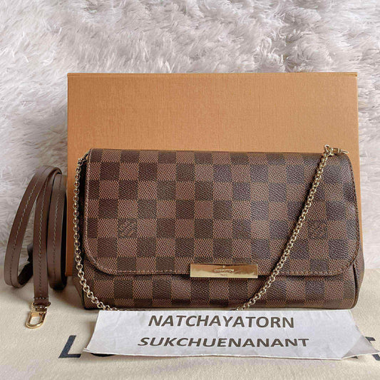 Favorite mm with box and dust bag