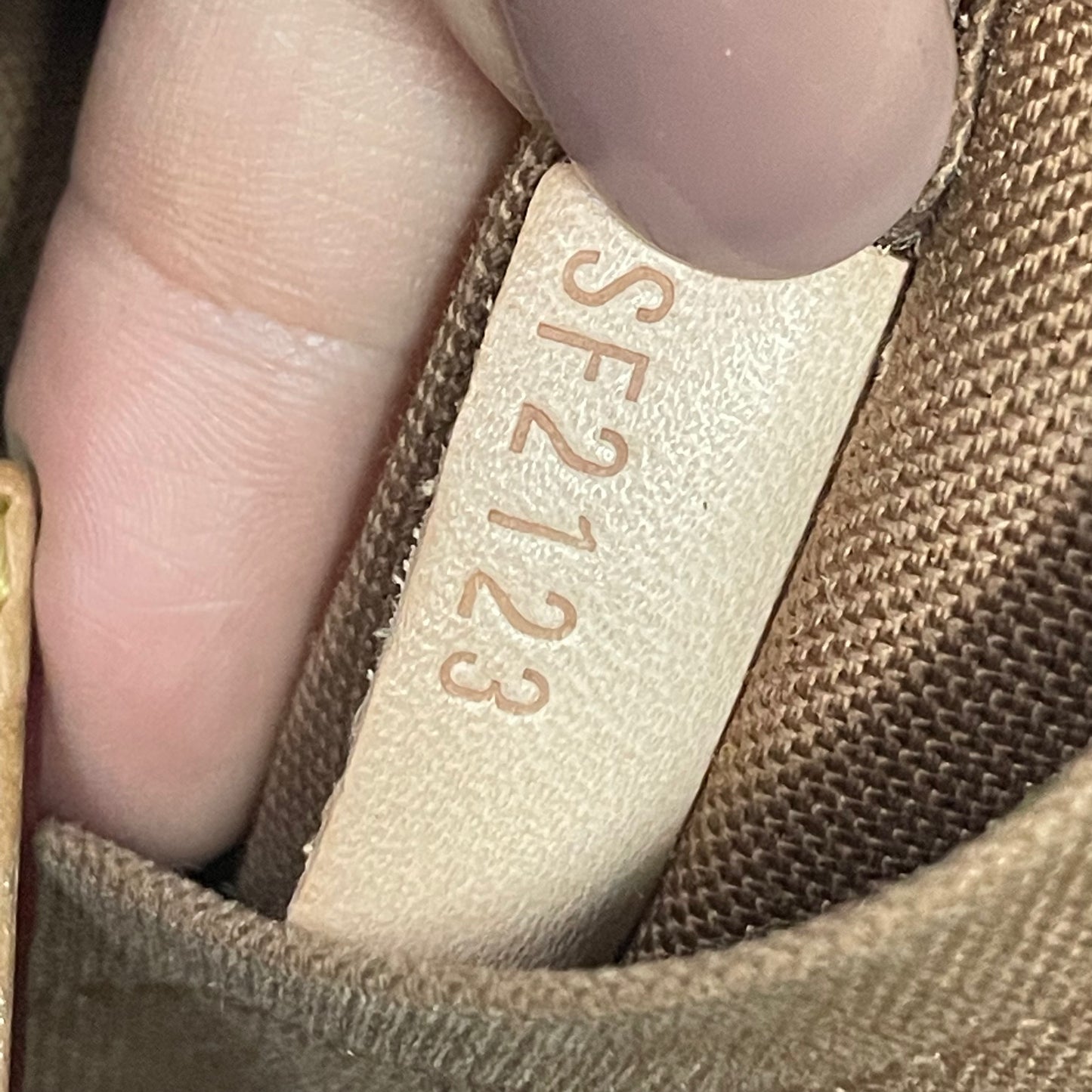 Authentic Odeon pm crossbody monogram in great condition with dust bag. NO crack no tear (SF2123) in very great great condition