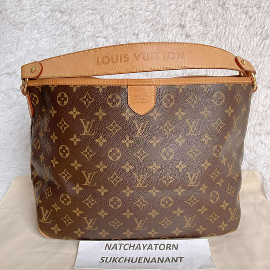 Delightful pm with dust bag