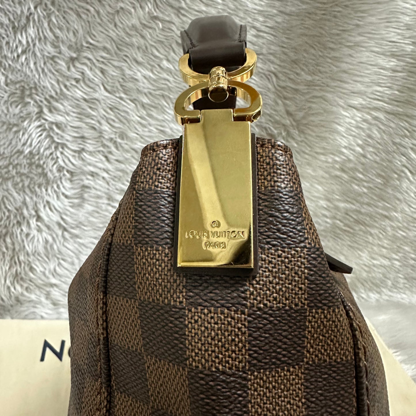 Authentic Super excellent Portobello PM damier ebene in very beautiful condition with dust bag !!! (SP4162 Date code)