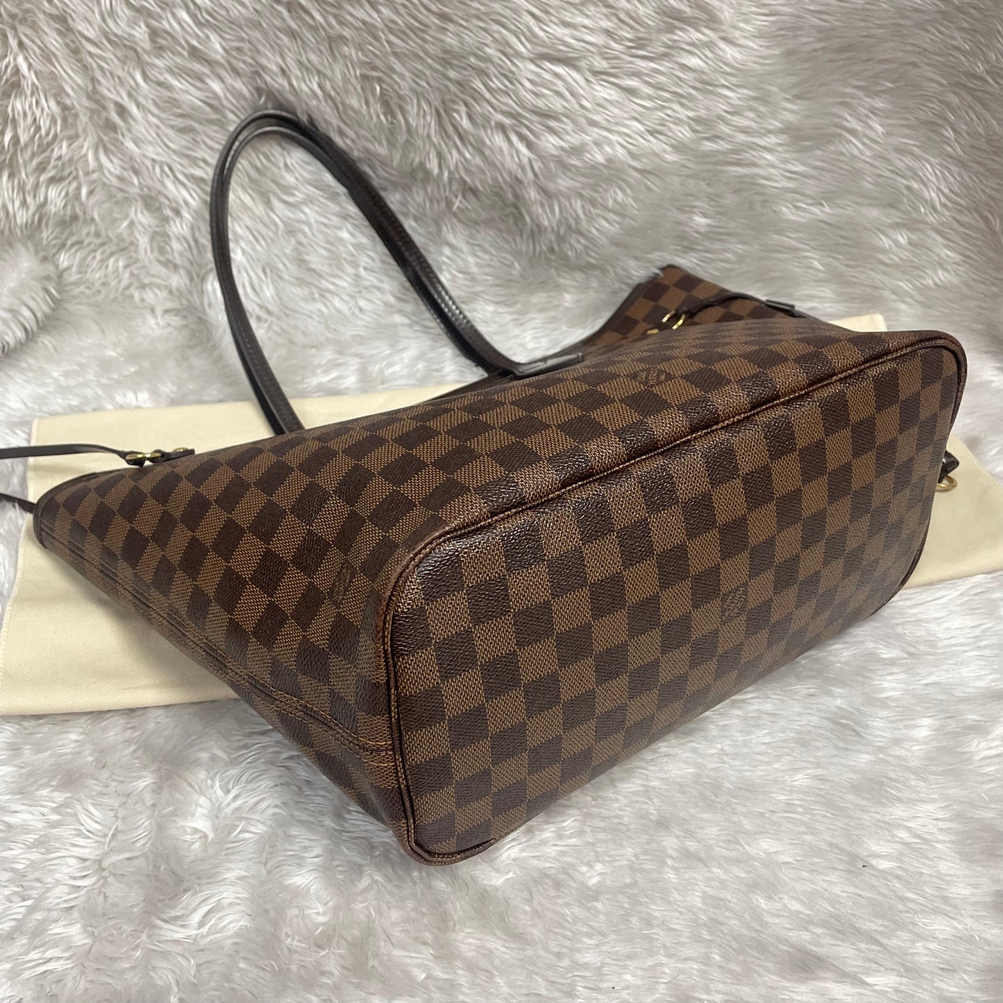 How to Spot Authentic Louis Vuitton Damier Ebene Neverfull MM Bag and where  to Find the Date Code 