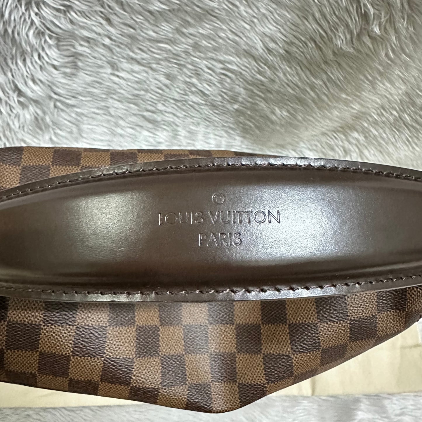 Authentic Super excellent Portobello PM damier ebene in very beautiful condition with dust bag !!! (SP4162 Date code)