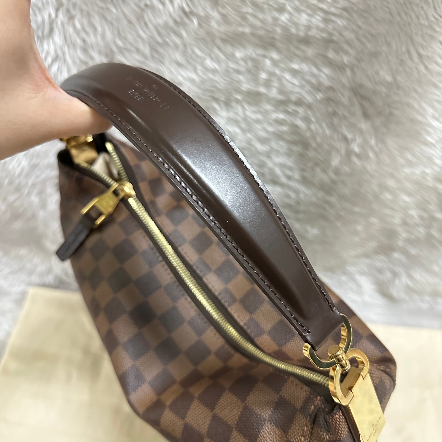 Authentic Super excellent Portobello PM damier ebene in very beautiful condition with dust bag !!! (SP4162 Date code)