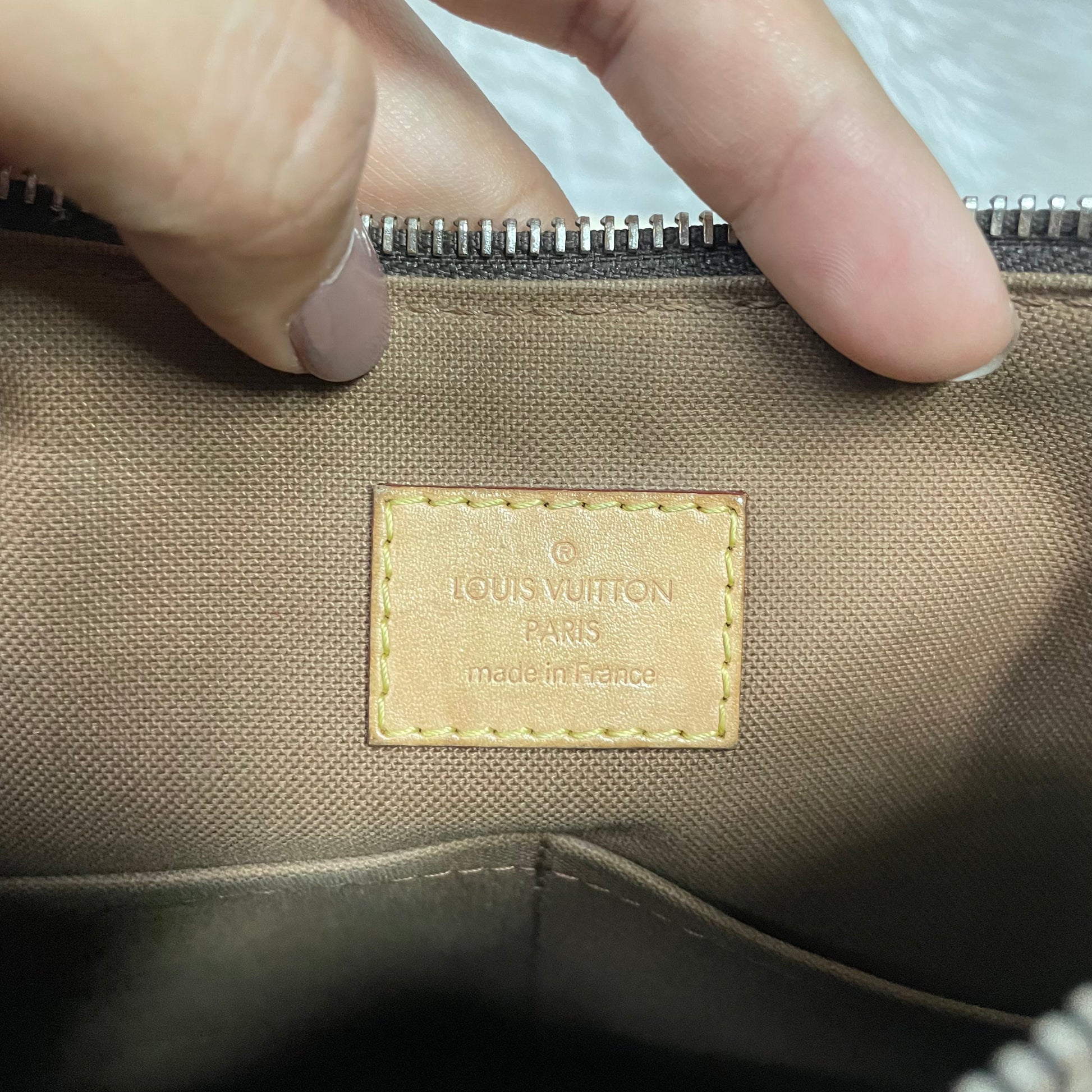 Louis Vuitton, Bags, Excellent Condition Louis Vuitton Odeon Pm Damier  Ebene Noir Crossbody Bag