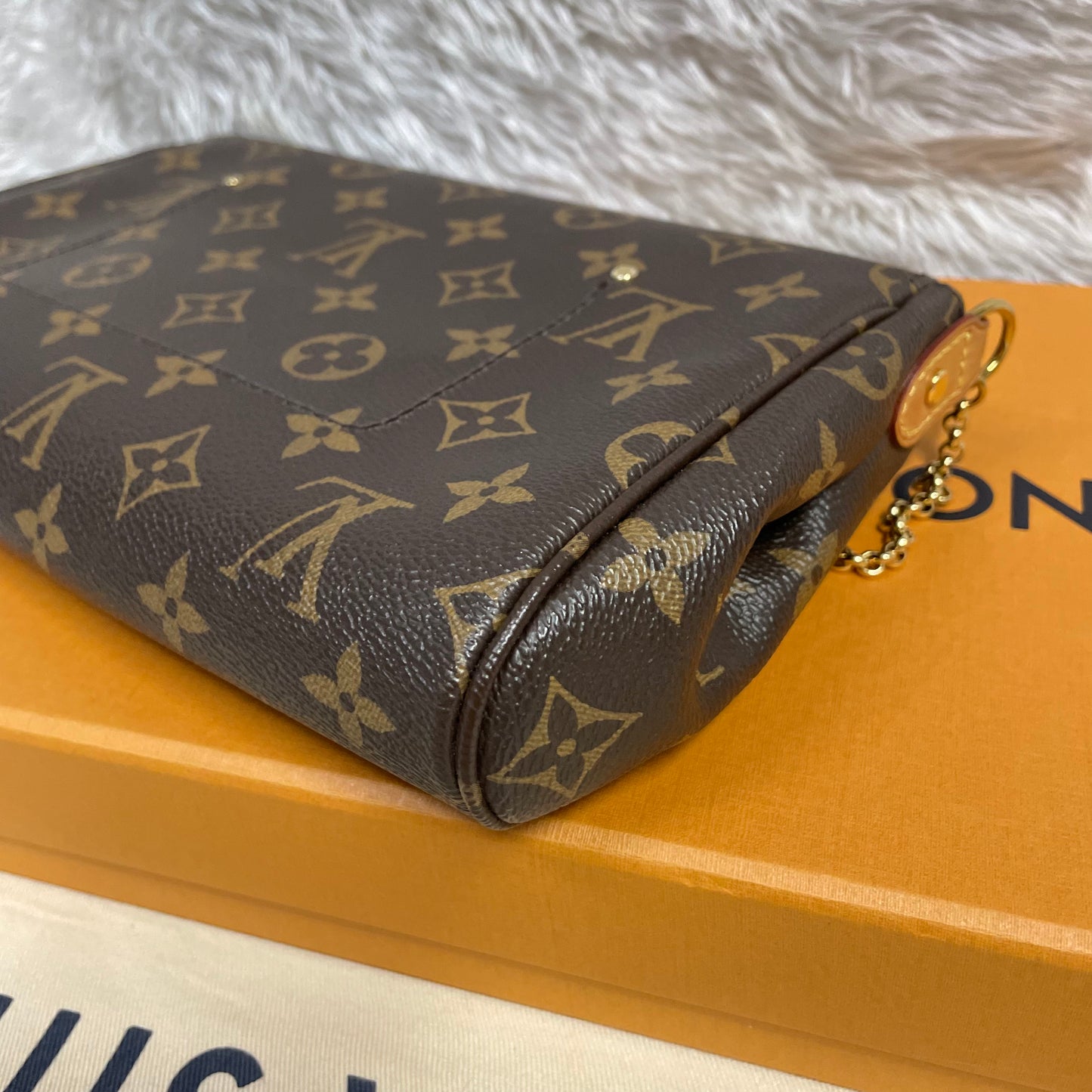 Is the Louis Vuitton toiletry pouch discontinued in all sizes? No