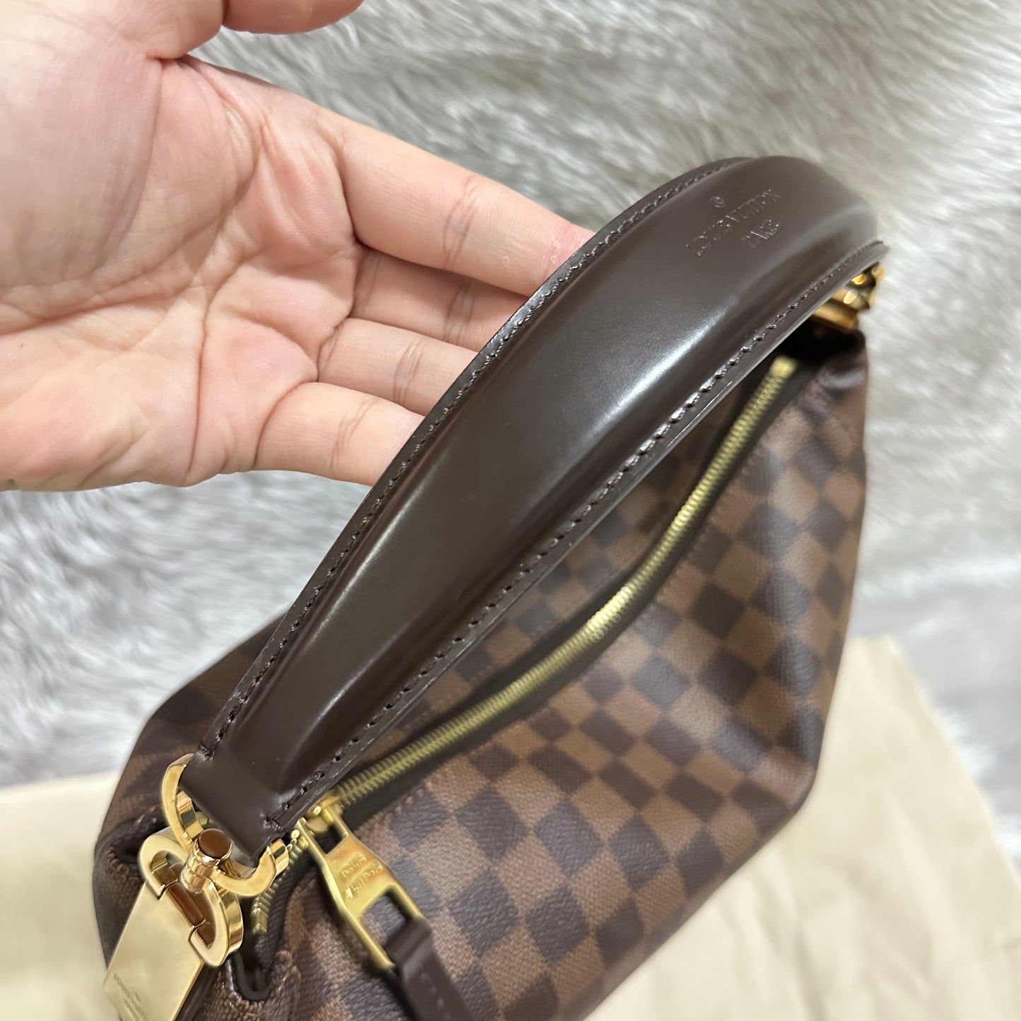 Authentic Super excellent Portobello PM damier ebene in very beautiful condition with dust bag !!! (SP4162 Date code)